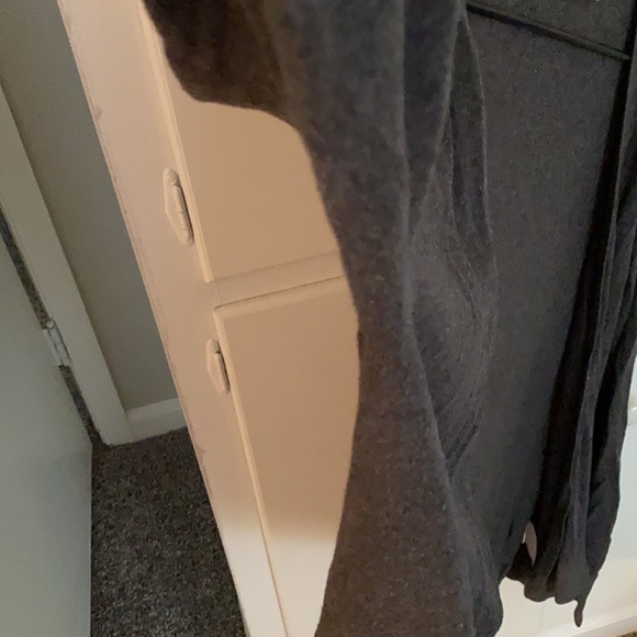 Cardigan - Picture 2 of 3